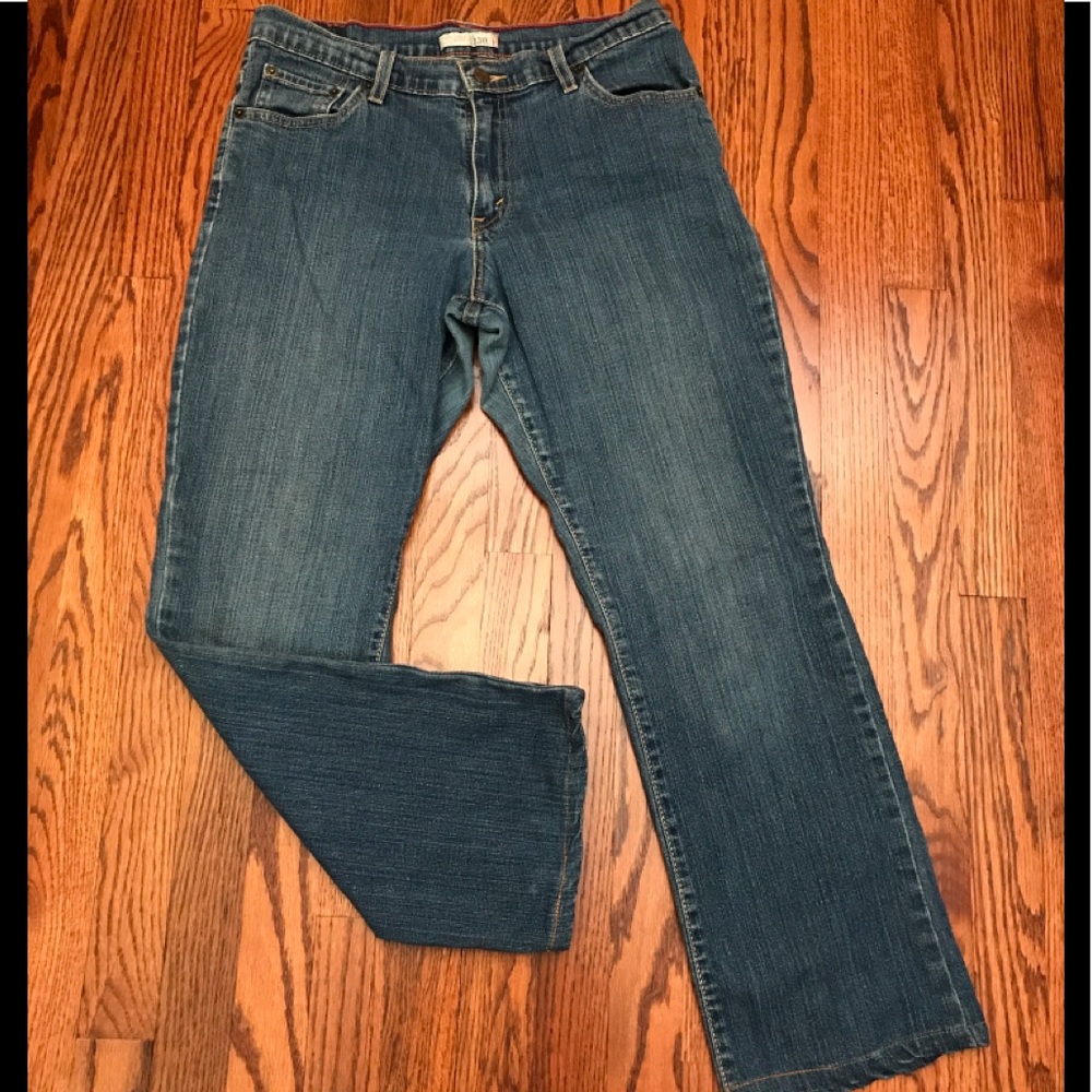 Levi’s 550 relaxed fit boot cut Jeans 10 m 30x28.5 - Picture 8 of 10